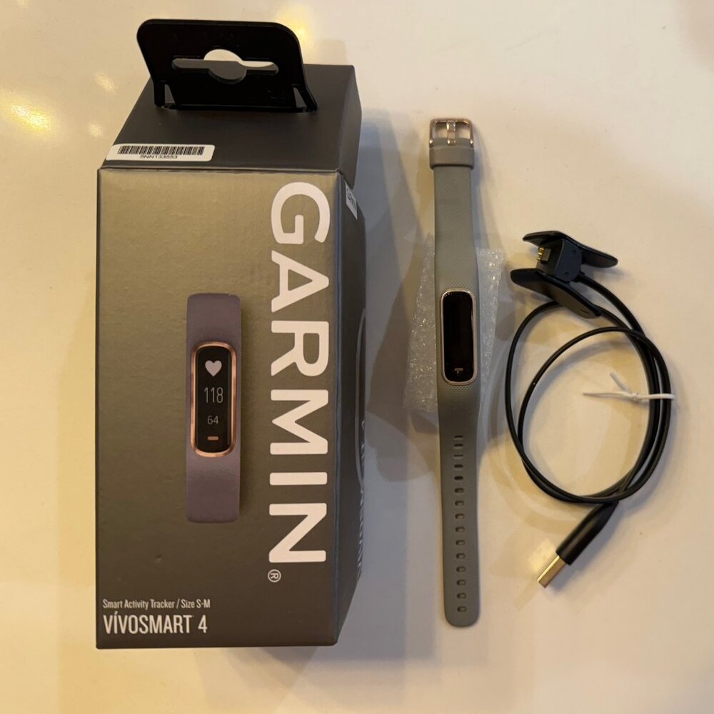 Garmin Vivosmart watch 4